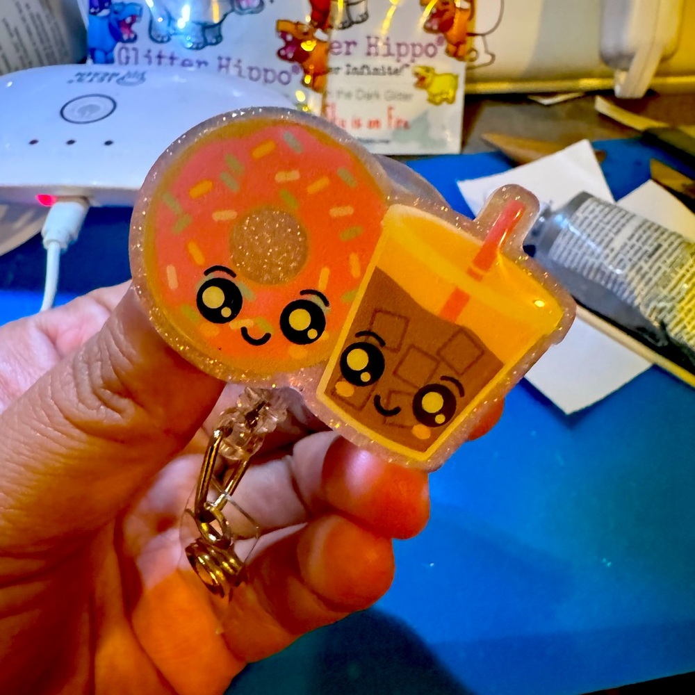 Donut and boda badge reel